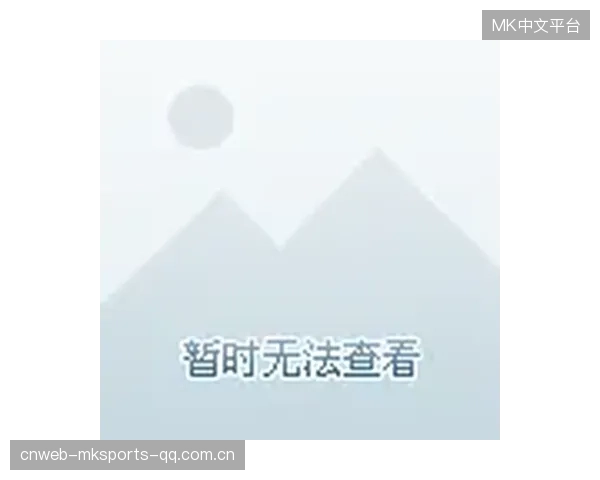 帕尔马曼科苏力量变化处理球极为灵活，打造卓越运动体验